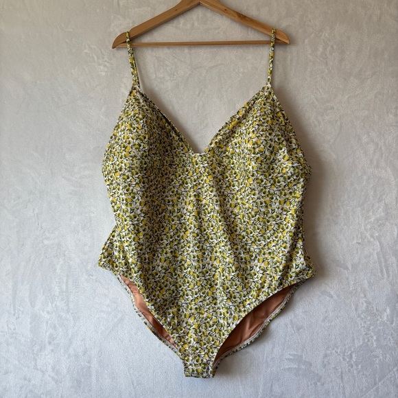 J crew womens Plunge one-piece swimsuit in Liberty Eliza's Yellow size 24 NWT - Picture 1 of 12